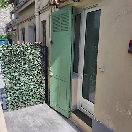 Grand Studio, Parking Prive, Cuisine Separee * Cannes